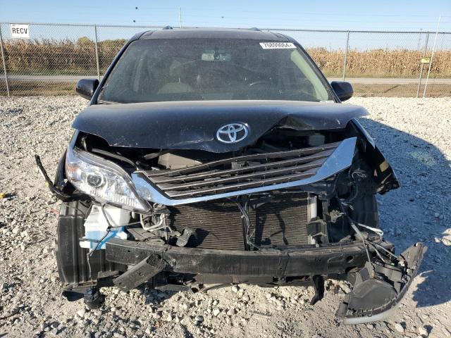 Photo 5 from auction – 2015 TOYOTA SIENNA XLE with VIN 5TDDK3DC3FS120771