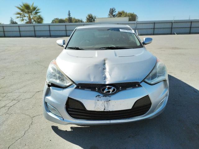 Photo 5 from auction – 2012 HYUNDAI VELOSTER with VIN KMHTC6AD0CU026907