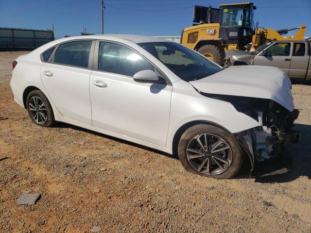 Photo 4 from auction – 2023 KIA FORTE LX with VIN 3KPF24AD7PE607785