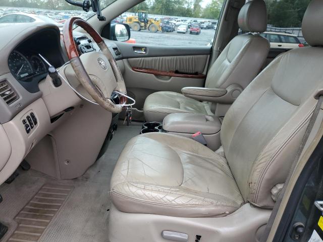Photo 7 from auction – 2004 TOYOTA SIENNA XLE with VIN 5TDBA22C44S018240