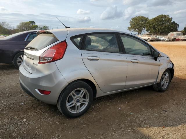 Photo 3 from auction – 2018 FORD FIESTA SE with VIN 3FADP4EJ7JM110831