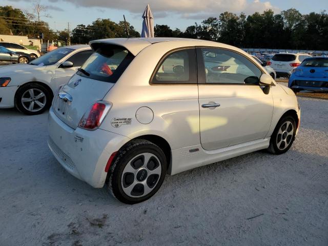Photo 3 from auction – 2015 FIAT 500 ELECTR with VIN 3C3CFFGE3FT709618