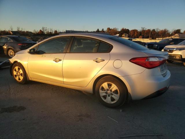 Photo 2 from auction – 2015 KIA FORTE LX with VIN KNAFK4A66F5394062