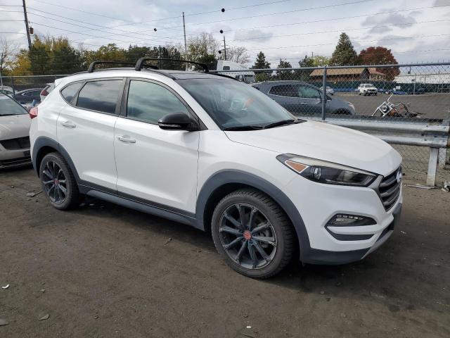 Photo 4 from auction – 2017 HYUNDAI TUCSON LIM with VIN KM8J33A22HU545372