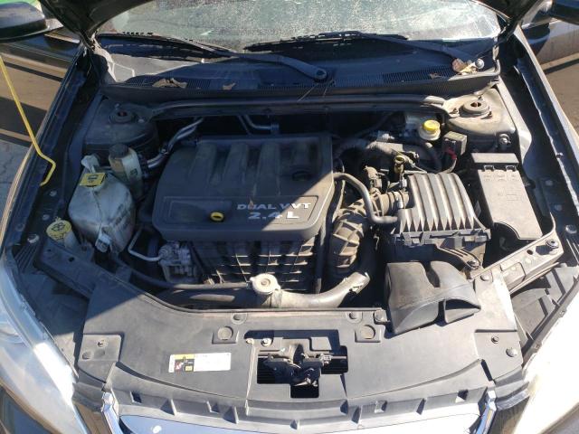 Photo 11 from auction – 2014 CHRYSLER 200 LX with VIN 1C3CCBAB1EN211335