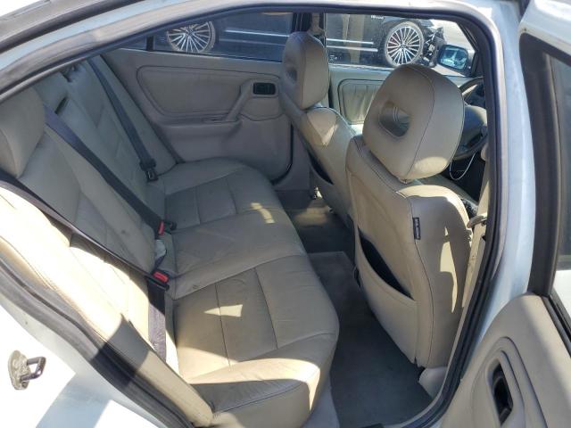 Photo 10 from auction – 2002 INFINITI G20 with VIN JNKCP11A52T509667