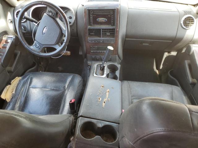 Photo 8 from auction – 2007 FORD EXPLORER L with VIN 1FMEU65E17UA94440