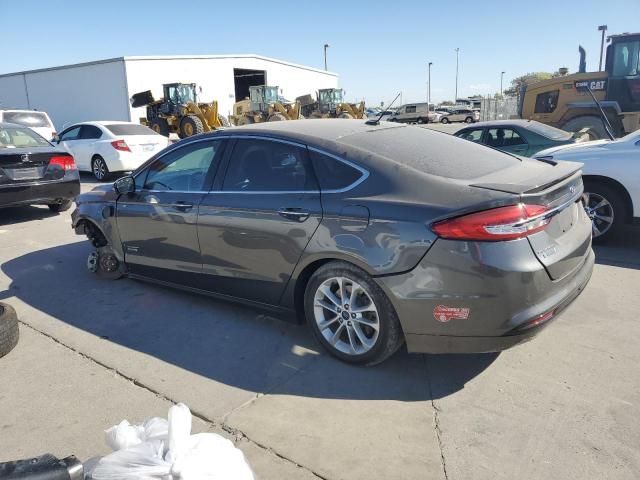 Photo 2 from auction – 2017 FORD FUSION TIT with VIN 3FA6P0SU9HR277138