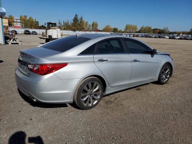 Photo 3 from auction – 2011 HYUNDAI SONATA SE with VIN 5NPEC4AB1BH200444