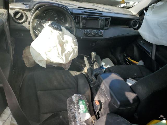 Photo 8 from auction – 2016 TOYOTA RAV4 LE with VIN JTMBFREV1GD195481