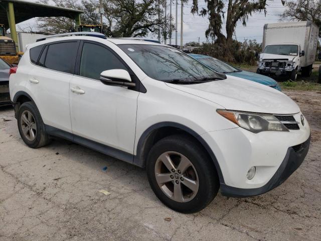 Photo 4 from auction – 2015 TOYOTA RAV4 XLE with VIN JTMWFREV3FJ044644