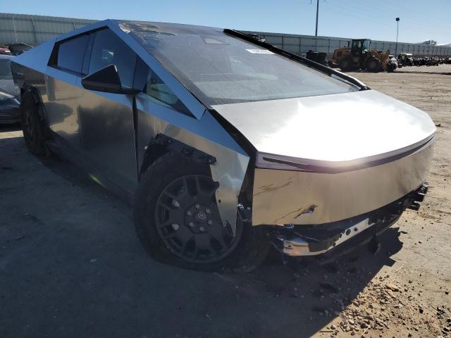 Photo 4 from auction – 2024 TESLA CYBERTRUCK with VIN 7G2CEHEE2RA018736