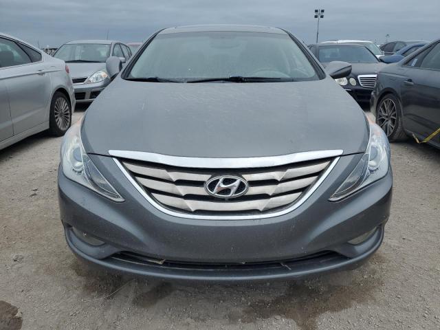Photo 5 from auction – 2013 HYUNDAI SONATA SE with VIN 5NPEC4AC0DH613452