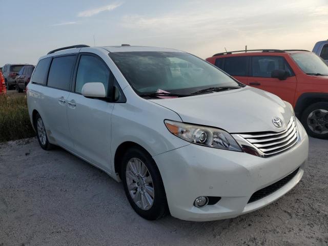 Photo 4 from auction – 2011 TOYOTA SIENNA XLE with VIN 5TDYK3DC8BS153275