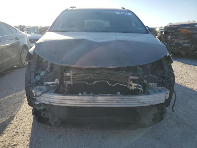 Photo 5 from auction – 2019 CHRYSLER PACIFICA T with VIN 2C4RC1BG2KR625443