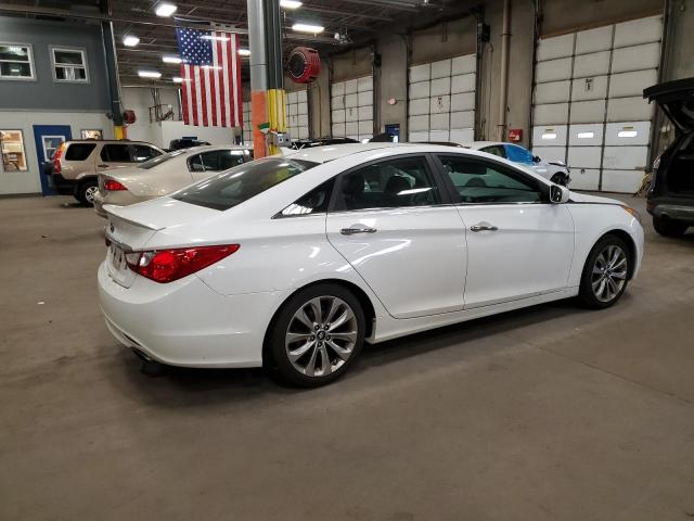 Photo 3 from auction – 2013 HYUNDAI SONATA SE with VIN 5NPEC4AC0DH631000