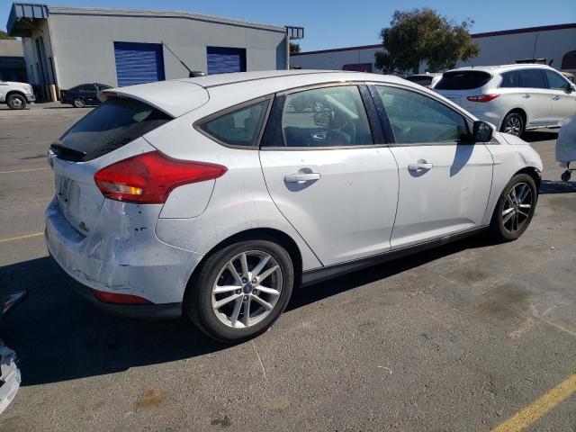 Photo 3 from auction – 2016 FORD FOCUS SE with VIN 1FADP3K28GL319982