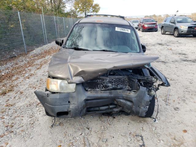 Photo 5 from auction – 2003 FORD ESCAPE XLT with VIN 1FMYU03123KA25403
