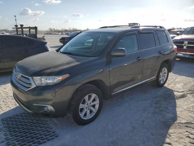 TOYOTA HIGHLANDER 2011 with VIN 5TDBK3EH2BS072630 - Photo from auction