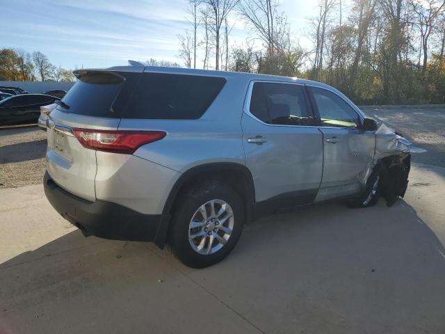 Photo 3 from auction – 2018 CHEVROLET TRAVERSE L with VIN 1GNERFKWXJJ179098