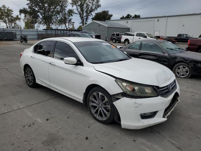 Photo 4 from auction – 2015 HONDA ACCORD SPO with VIN 1HGCR2F50FA263160