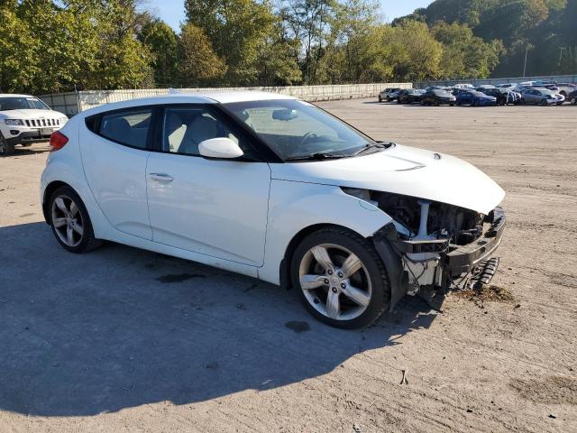 Photo 4 from auction – 2012 HYUNDAI VELOSTER with VIN KMHTC6AD8CU075479