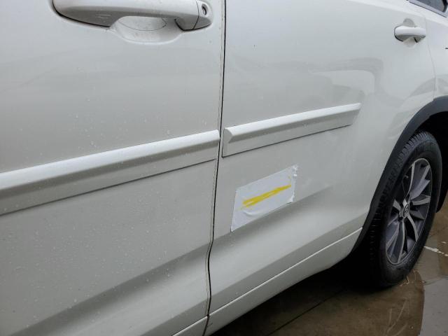 Zdjęcie 13 z aukcji – 2017 TOYOTA HIGHLANDER z VIN 5TDJZRFH1HS515285