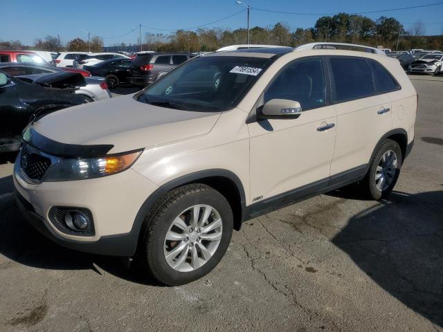 KIA SORENTO EX 2011 with VIN 5XYKUDA29BG142591 - Photo from auction