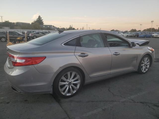 Photo 3 from auction – 2013 HYUNDAI AZERA with VIN KMHFH4JG7DA203159