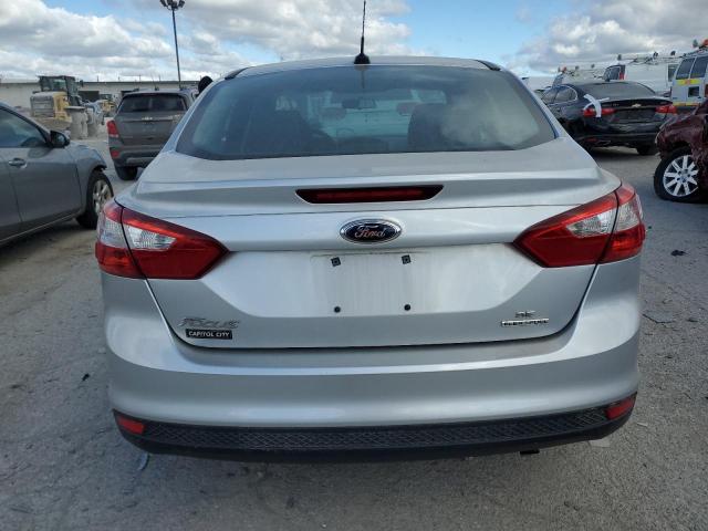 Zdjęcie 6 z aukcji – 2014 FORD FOCUS SE z VIN 1FADP3F23EL154771