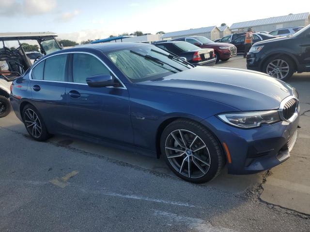 Photo 4 from auction – 2022 BMW 330E with VIN 3MW5P7J01N8C52651
