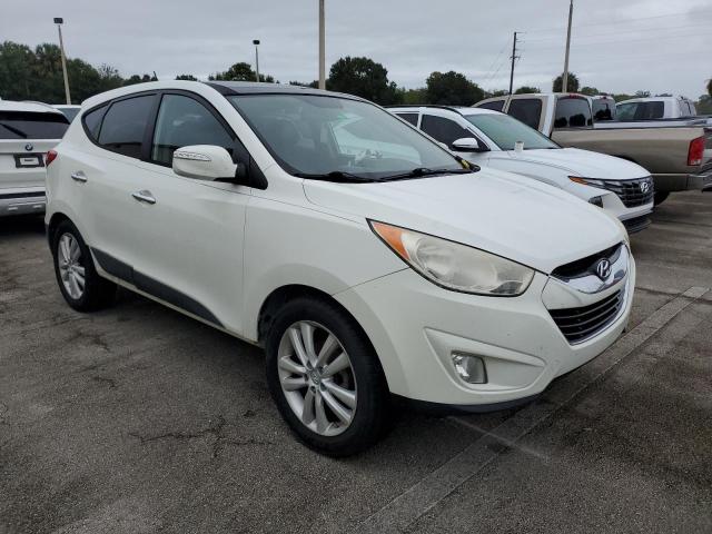Photo 4 from auction – 2011 HYUNDAI TUCSON GLS with VIN KM8JU3AC3BU147228