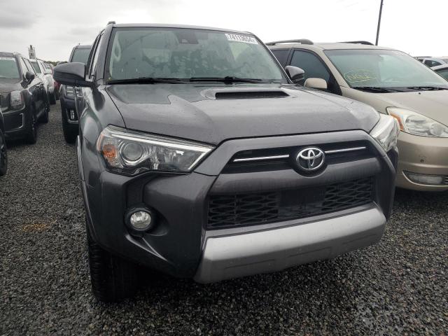 Photo 5 from auction – 2020 TOYOTA 4RUNNER SR with VIN JTEBU5JR4L5783933