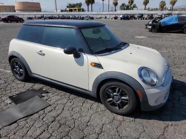 Photo 4 from auction – 2011 MINI COOPER with VIN WMWSU3C53BT096713