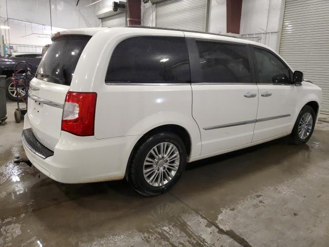 Photo 3 from auction – 2013 CHRYSLER TOWN & COU with VIN 2C4RC1CG1DR646074