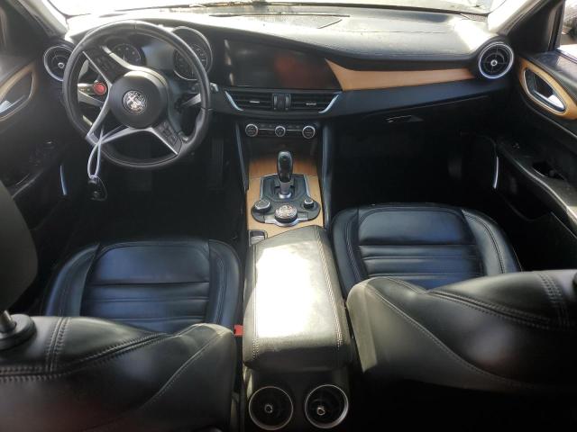 Photo 8 from auction – 2017 ALFA ROMEO GIULIA TI with VIN ZARFAECN3H7535196