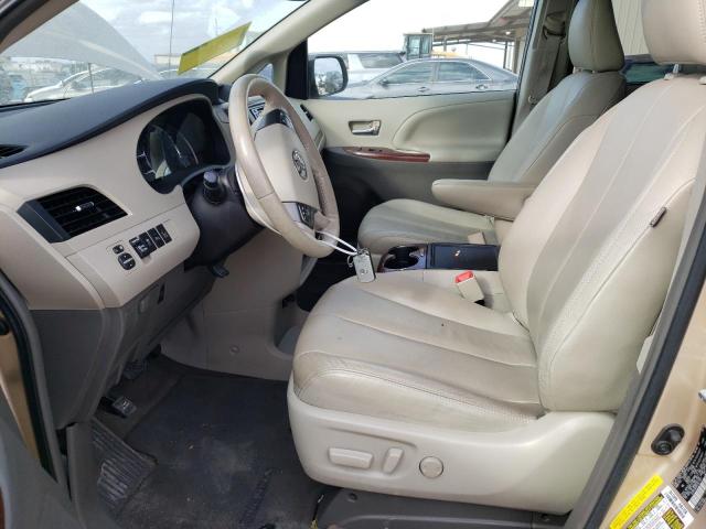 Photo 7 from auction – 2014 TOYOTA SIENNA XLE with VIN 5TDYK3DCXES521301