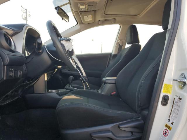 Photo 7 from auction – 2015 TOYOTA RAV4 XLE with VIN JTMWFREV0FJ042625