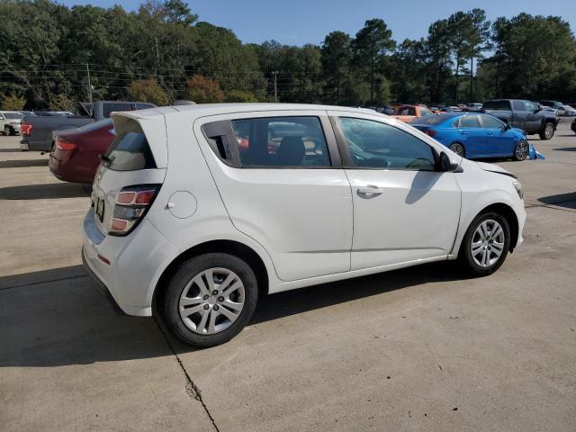 Photo 3 from auction – 2017 CHEVROLET SONIC with VIN 1G1JG6SH2H4156270