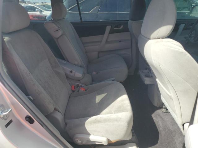Photo 11 from auction – 2011 TOYOTA HIGHLANDER with VIN 5TDZK3EHXBS040880