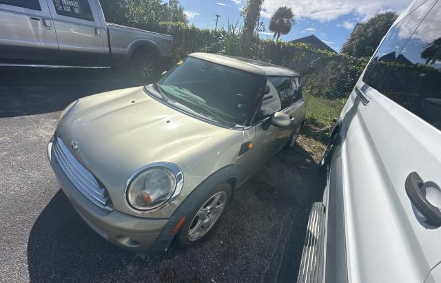 Photo 2 from auction – 2008 MINI COOPER with VIN WMWMF33568TU66404