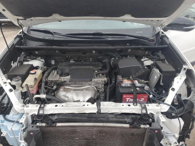 Photo 12 from auction – 2016 TOYOTA RAV4 SE with VIN JTMJFREV4GJ055048