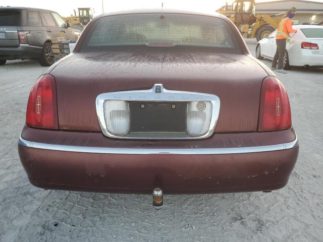Photo 6 from auction – 2000 LINCOLN TOWN CAR C with VIN 1LNHM83W4YY790675
