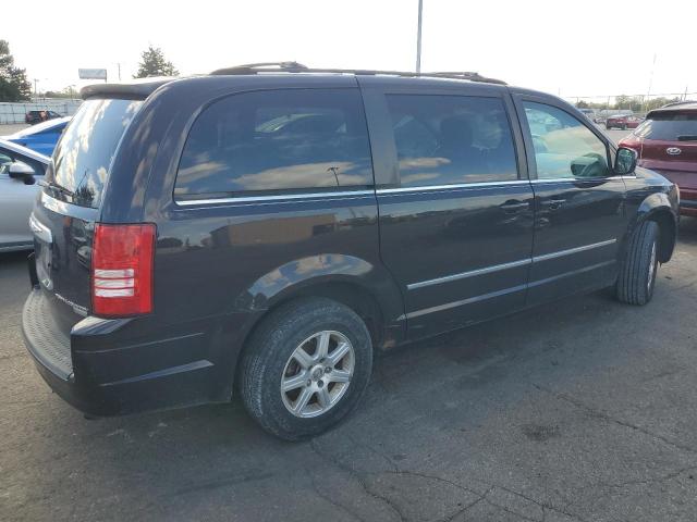 Photo 3 from auction – 2010 CHRYSLER TOWN & COU with VIN 2A4RR5D18AR299395