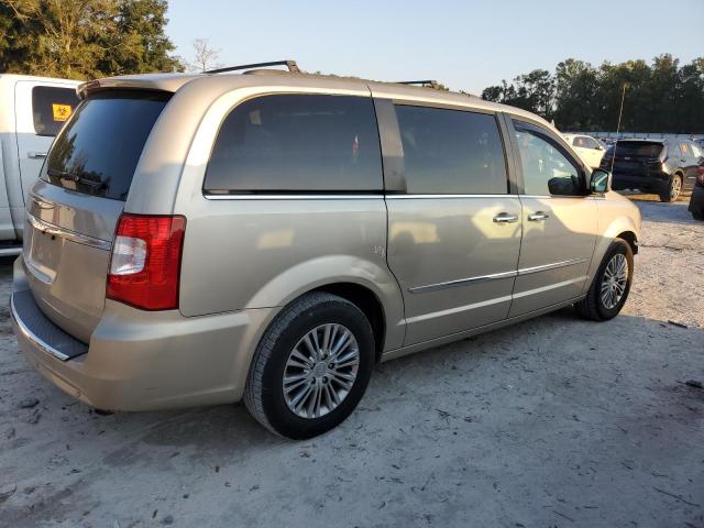 Photo 3 from auction – 2013 CHRYSLER TOWN & COU with VIN 2C4RC1CG6DR614611