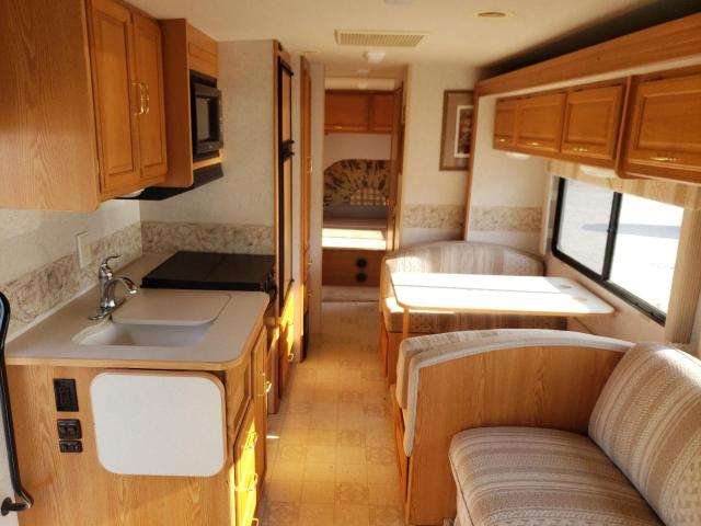 Photo 6 from auction – 2003 WINNEBAGO SIGHTSEER with VIN 1FCMF53S230A06963