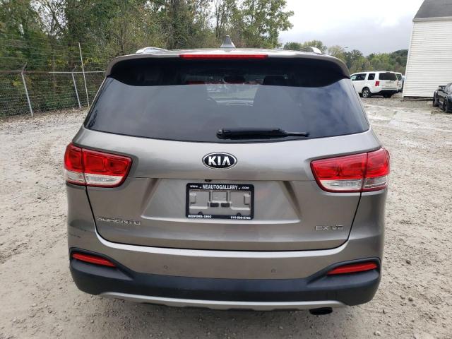 Photo 6 from auction – 2016 KIA SORENTO EX with VIN 5XYPHDA59GG130159
