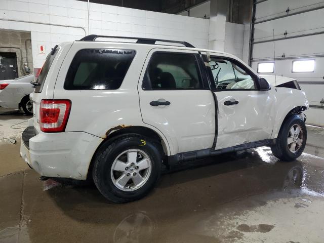 Photo 3 from auction – 2011 FORD ESCAPE XLT with VIN 1FMCU0DG7BKB33849