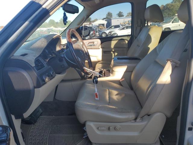 Photo 7 from auction – 2011 GMC YUKON DENA with VIN 1GKS2GEJXBR125569
