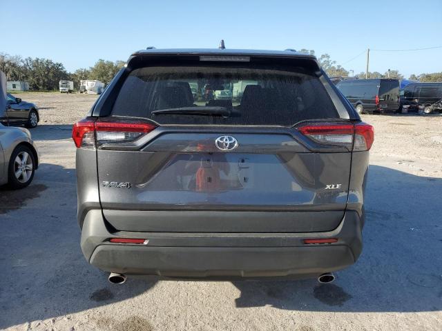 Photo 6 from auction – 2022 TOYOTA RAV4 XLE with VIN 2T3W1RFV3NC181517